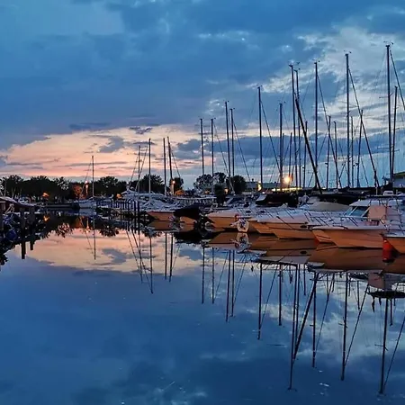 Enjoy A Sea View Terrace Near The * Porto Santa Margherita di Caorle