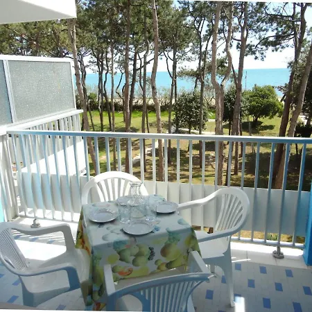 Enjoy A Sea View Terrace Near The Apartment Porto Santa Margherita di Caorle
