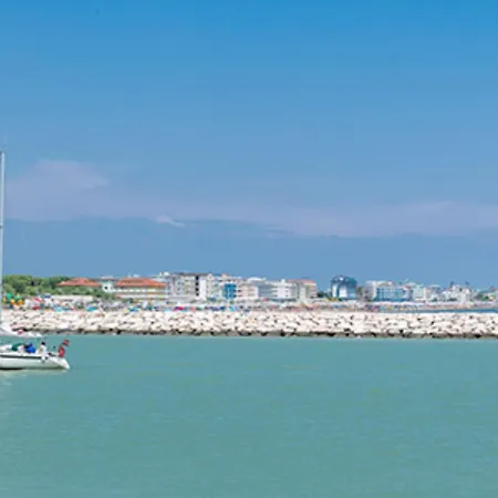 Enjoy A Sea View Terrace Near The Porto Santa Margherita di Caorle